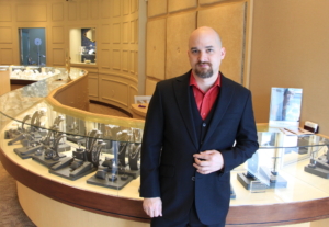 428- The Ultimate Guide to Engagement Rings and Wedding Bands with Andrew Eilberg