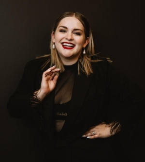 463- “Day-Of Coordinator” Is a Myth: Wedding Planning Truths with Nora Culley Tuck