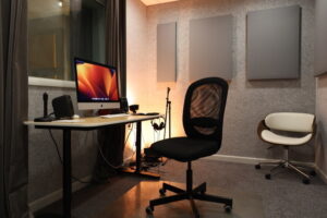 grey room